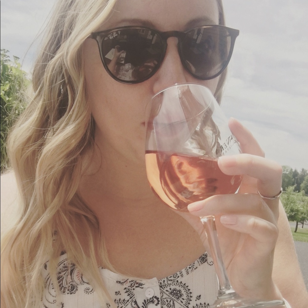 Meet your Posher, Jessica